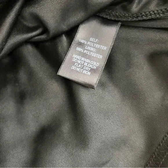 Lulu’s | Midnight Voyage Black Floral Print Romper - Picture 12 of 12